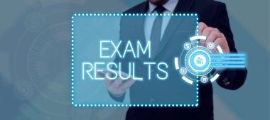 El yazısı Sınavı Sonuçları, Kavramsal Fotoğraf Bilgi veya beceriyi gösteren resmi bir testin sonucu