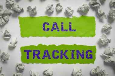 Arama İzleme, İş Fikri Organik Arama Motoru Dijital Reklam Göstergesi Sunan Metin başlığı