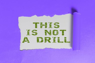 İlham kaynağı olan Buy Now 'ı gösteren metin, Uygulama eylemleri anlamına gelen kavramsal test hatalı uzmanları eğitimi anlamına geliyor