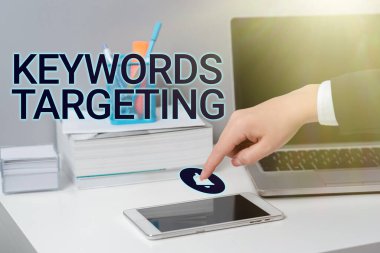 Arama Motorları Yüksek Sıralamasını, İş yaklaşımını almak için İlgili Kelimeleri kullanın Arama Motorları Yüksek Sıralamasını almak için İlgili Sözcükleri kullanın