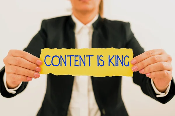컨텐츠를 인상은 마케팅 전략의 핵심이다 비즈니스 컨텐츠는 Todays 마케팅 전략의 — 스톡 사진