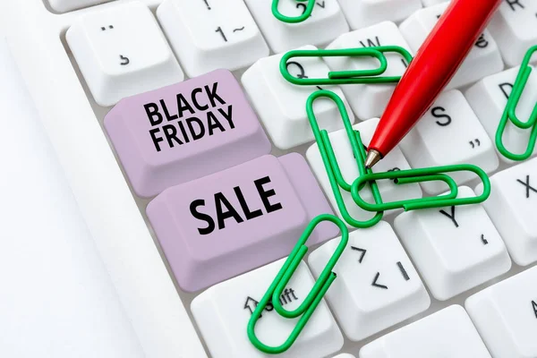 Texto Que Mostra Inspiração Black Friday Saleshopping Day Início Temporada — Fotografia de Stock