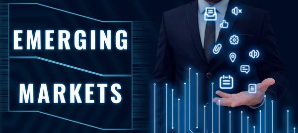 Schreiben Der Anzeige Von Text Emerging Marketscountry Das Einige Merkmale — Stockfoto