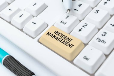 Hizmeti Normal Tehlikelere döndürmek için ilham verici Olay Yönetimi, İş yaklaşım Sürecini gösteren metin