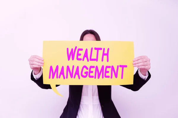 Logga Visar Förmögenhetsförvaltningupprätthålla Och Växa Långsiktigt Välstånd Finansiell Vård Word — Stockfoto