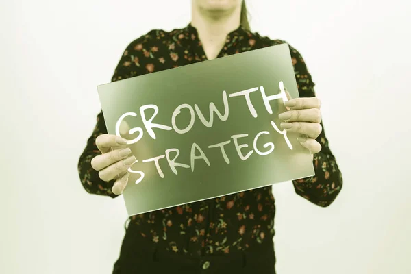 Tekst Pokazujący Inspirację Strategia Wzrostustrategia Mająca Celu Zdobycie Większego Udziału — Zdjęcie stockowe