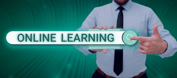 Sign Displaying Online Learninglarning Βοήθεια Του Διαδικτύου Και Έναν Υπολογιστή — Φωτογραφία Αρχείου