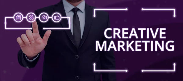 Tekst Pokazujący Inspirację Creative Marketingcampaigning Meet Advertising Requirements Conceptual Photo — Zdjęcie stockowe