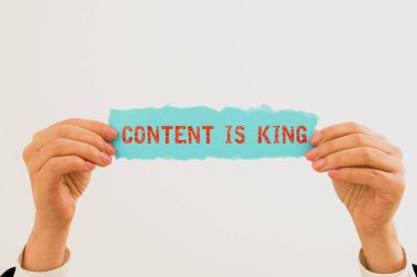 İçeriğin gösterildiği tabela, günümüzün pazarlama stratejilerinin kalbidir. Yani içerik, bugünün pazarlama stratejilerinin kalbidir.