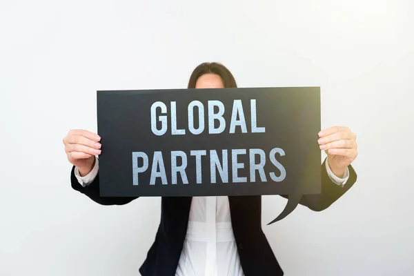 Teksten Weergeven Global Partnerstwee Meer Bedrijven Uit Verschillende Landen Werken — Stockfoto