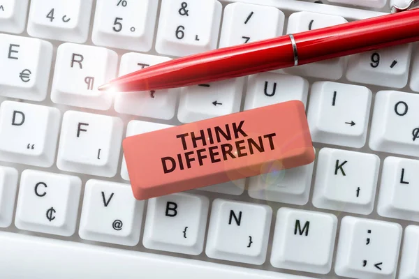 Düşüncelerinizle ya da tutumlarınızla eşsiz olacak şekilde yazılan sözcüğün sorumluluğunu taşıyan ve hareket eden Gerçek Lider. Değişim Rüzgarı