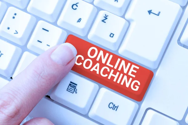 手書きテキストオンラインコーチコーチの助けを借りて オンラインとインターネットから学ぶ インターネットの概念コーチの助けを借りて オンラインとインターネットから学ぶ — ストック写真