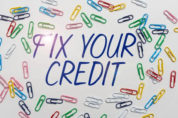 Εγγραφή Εμφανίζει Κείμενο Fix Creditkeep Υπόλοιπα Σας Χαμηλά Στις Πιστωτικές — Φωτογραφία Αρχείου