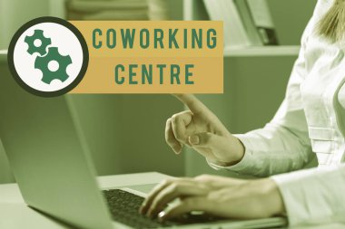 Ortak çalışma merkezinin iş yerini gösteren metin başlığı sıklıkla ofis ve bağımsız faaliyet, iş fikri çoğunlukla ofis ve bağımsız faaliyet paylaşımı