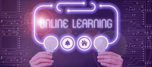 Konceptuální Titulek Online Learninglarning Pomocí Internetu Počítače Obchodní Přístup Larning — Stock fotografie