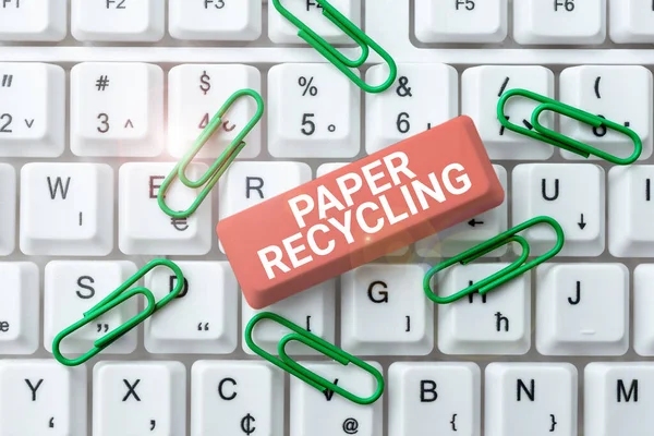 Χειρόγραφο Κείμενο Ανακύκλωση Χαρτιού Χρησιμοποιώντας Απορρίμματα Χαρτιού Ένα Νέο Τρόπο — Φωτογραφία Αρχείου
