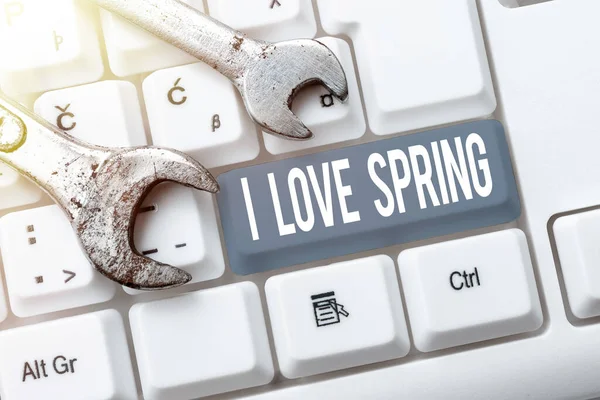 Yazısı Love Spring Yılın Her Mevsiminde Bir Sürü Çiçek Olan — Stok fotoğraf