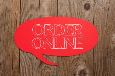 Sipariş Çevrimiçi, İnternet Konsepti Satıcılardan mal ve hizmet alımını gösteren metin işareti İnternet üzerinden