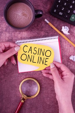 Metin işareti Online Kumarhaneyi gösteriyor, Kavram anlamı Bilgisayar Poker Oyunları Kraliyet Bahisleri Piyango Yüksek Bahisleri
