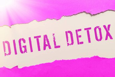 Metin Dijital Detox yazılıyor, Elektronik Aygıtlar Kullanılmadığında Yazılan Sözcük Yeniden Bağlanmayan Bağlantının Kesilmesi