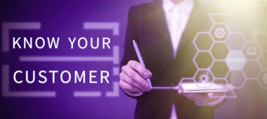 El yazısı işareti Bankacılık ve Finans, İnternet Konsepti Pazarlama Ürün veya markayı iyileştiren bir anket yaratıyor