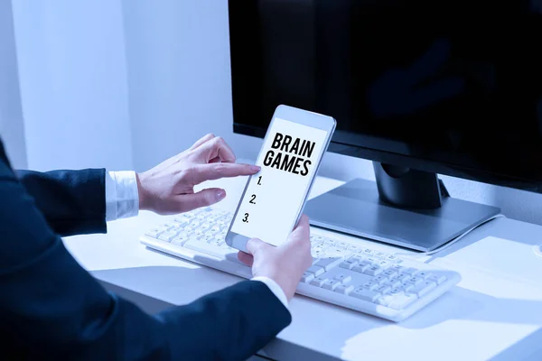 Правообладатель Иллюстрации Brain Games Означающей Психологическую Тактику Манипуляции Запугивания Противника — стоковое фото