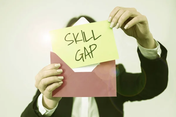 Texto Que Muestra Inspiración Skill Gap Escaparate Negocios Refiriéndose Una — Foto de Stock