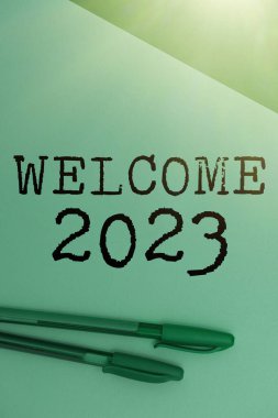 İlham verici işaretler gösteriyor. İnternet Konsepti 2023, Yeni Yıl Kutlama Motivasyonu. Tebrik ederim.