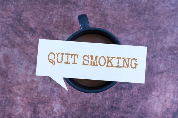 Writing Displaying Text Quit Smoking Business Approach Discontinuing Stopping Use — Stock Photo, Image