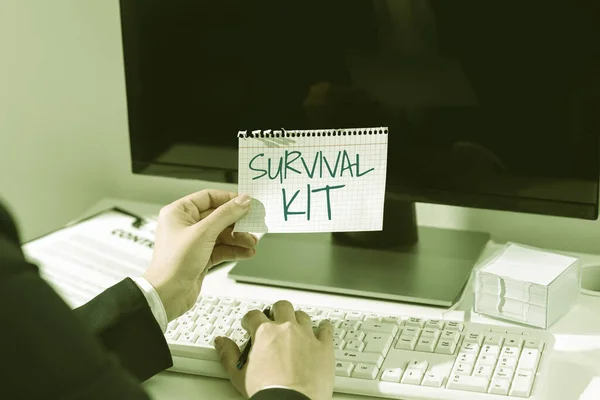 Inspiration Showing Sign Survival Kit Word Emergency Equipment Συλλογή Αντικειμένων — Φωτογραφία Αρχείου