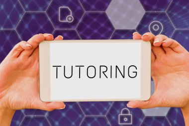 Kavramsal manşet, özel ders, iş gösterisi. Bilgiyi birine yönlendirmek için işe alınan bir kişinin eylemi.