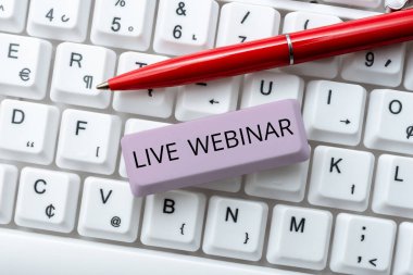 Web üzerinden gönderilen interaktif seminerde yazılan metin Live Webinar, Word Writed on Interactive seminer