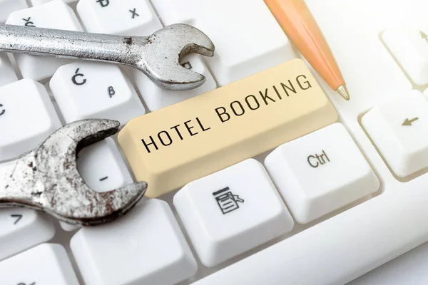 Escrita Exibindo Texto Hotel Booking Vitrine Negócios Reservas Online Suite — Fotografia de Stock