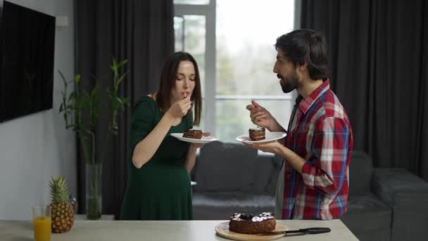 Handsome Husband His Beloved Pregnant Wife Eating Tasty Dessert — Video Stock