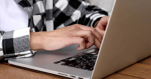 Close Woman Hands Typing Laptop Woman Working Laptop While Sitting — ストック写真