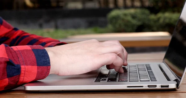 Close View Young Man Working Laptop Using Computer Keyboard — Foto de Stock