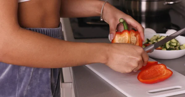 Human Hands Cooking Vegetables Salad Kitchen — Stock Photo, Image