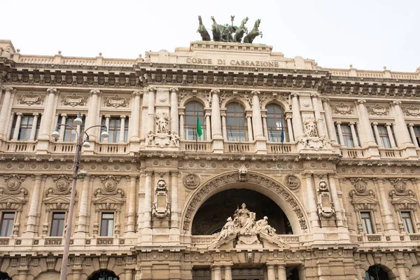 Roma Ottobre 2020 Quadriga Cima Palazzo Giustizia Sede Della Corte — Foto Stock