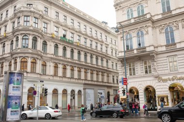 Vienna, AUSTRIA - 14 Ekim 2022: güzel Viyana şehir manzarası. Viyana 'da sokaklar ve şehir hayatı. Avusturya