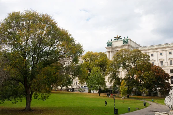 Wiedeń Austria Październik 2022 Wiedeń Austria Słynny Pałac Hofburg Heldenplatz — Zdjęcie stockowe