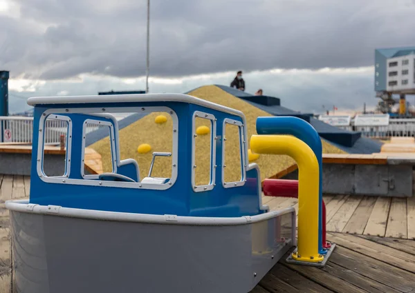 Εξωτερική Παιδική Χαρά Για Παιδιά Πλοία Μικρά Πλοία Βάρκες Για — Φωτογραφία Αρχείου