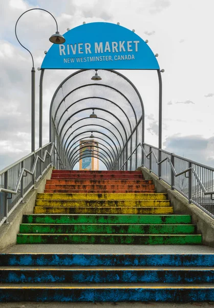 Nya Westminster Kanada Regnbågsfärgad Trappa Som Leder Till River Market — Stockfoto