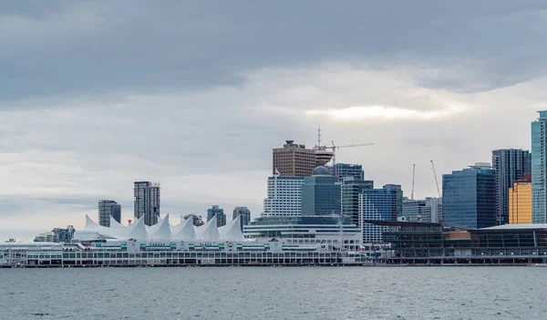 Beautiful View Vancouver Skyline Overcast Day Winter Canada Vancouver Skyline — Stock Photo, Image