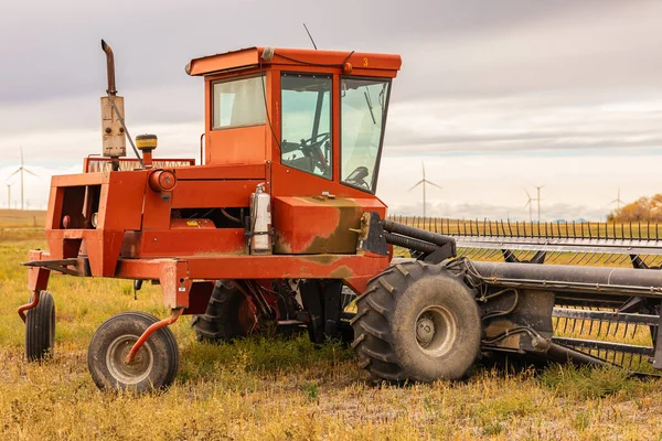 Tractor Plowing Fields Spring Autumn Season Street Photo Concept Photo — Stock Photo, Image