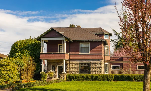 Luxe Huis Vancouver Canada Groot Luxe Huis Met Terras Bewolkte — Stockfoto