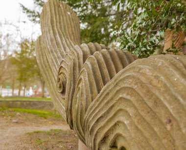 Vancouver 'daki halk parkında ahşap oyma fugure. Oyma ağaç sanatı. Sokak fotoğrafı, hiç kimse, seçici odak