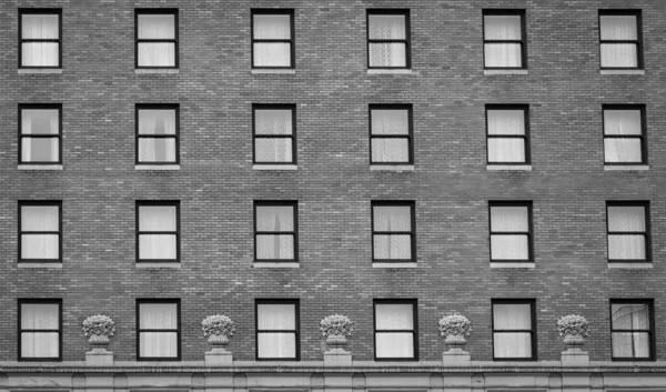 Many Windows Row Facade Urban Apartment Building Brick Building Street — Stock Fotó