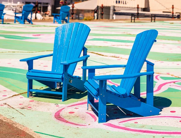 Two Wooden Adirondack Chairs Blue Adirondack Chairs Street Travel Photo — Fotografia de Stock