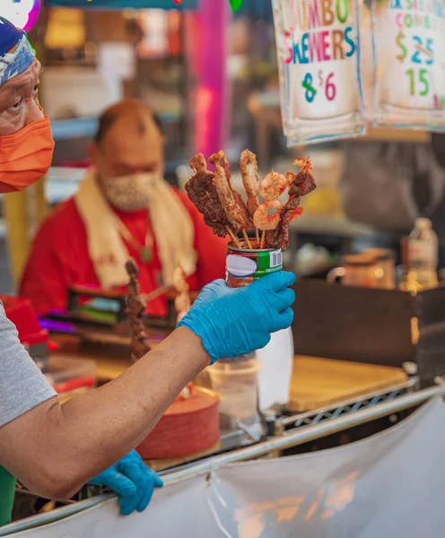 Street Food Seller Making Cooking Skewer Chicken Lamb Shrimp Asian — Stock Photo, Image