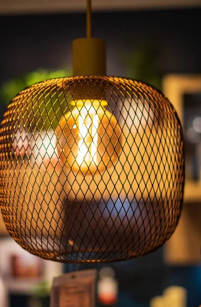 Lampada Sospensione Illuminata Elegante Lampadario Illuminato Moderna Lampada Astratta Appeso — Foto Stock